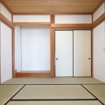 上間